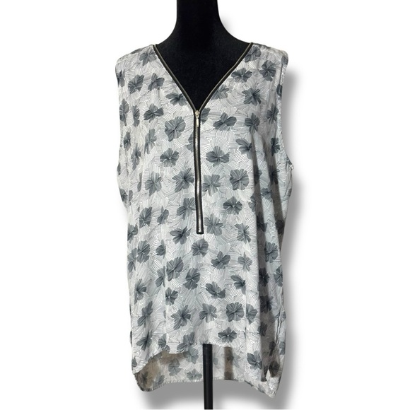 Premise Blue/Gray Floral Geometric Print High-Low 1/2 Silver Zip Front Blouse - Picture 2 of 16